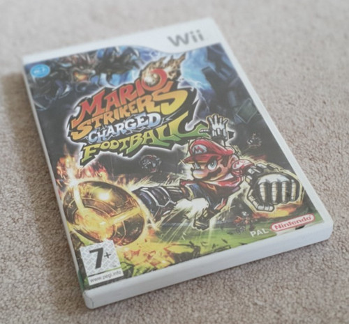 Mario strikers calcio caricato - calcio,